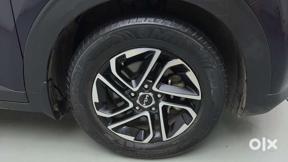 Kia Carens Prestige Plus Diesel, 2022, Petrol