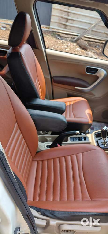 Mahindra Tuv 300 T8 Amt (automatic), 2016, Diesel