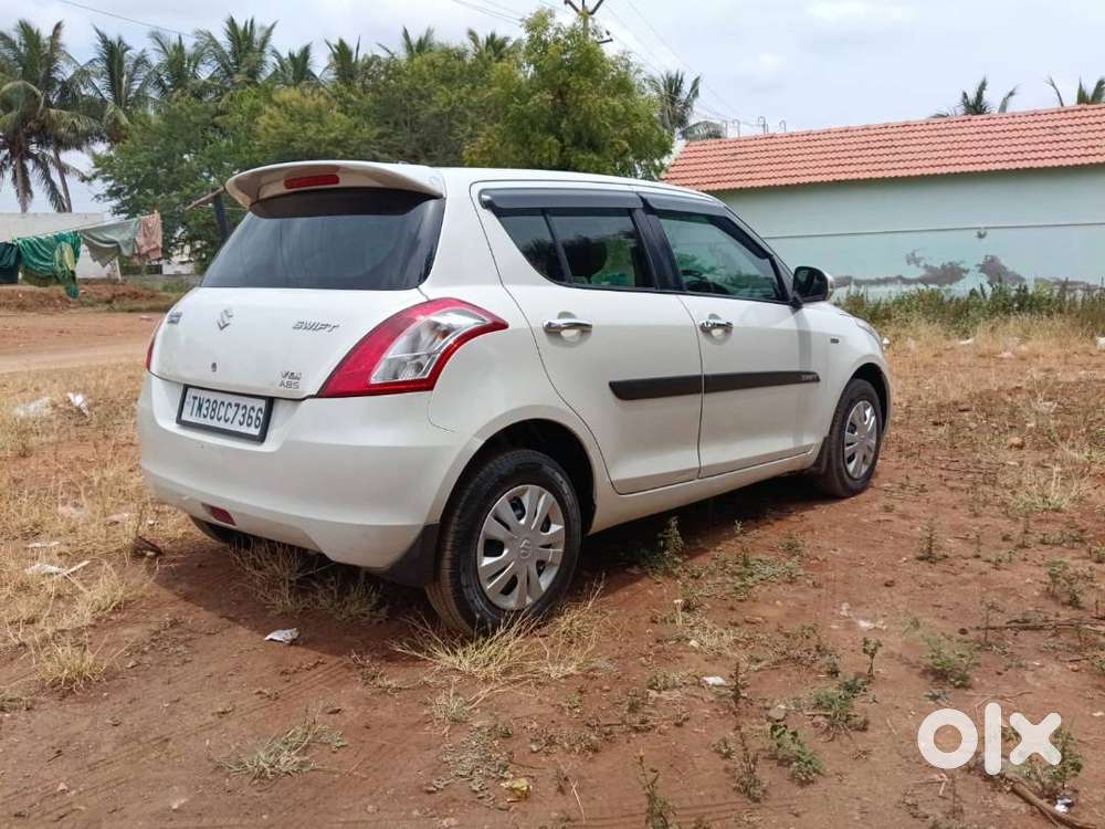 Maruti Suzuki Swift 2016 Diesel 110000 Km Driven