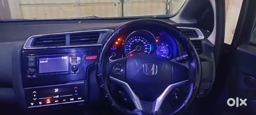 Honda Jazz 2015 Cng & Hybrids Well Maintained