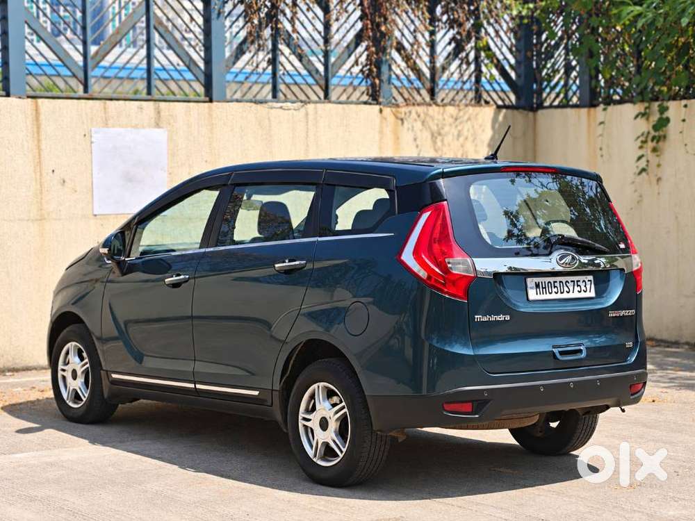 Mahindra Marazzo M6, 2018, Diesel