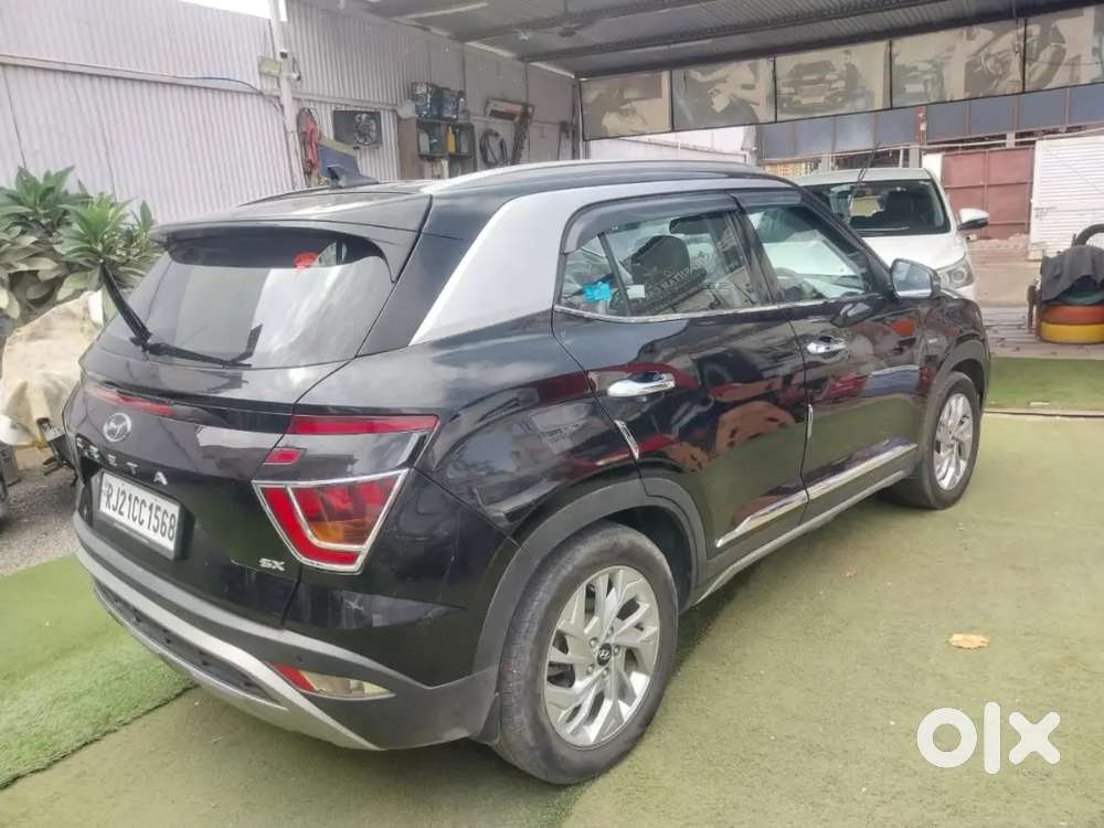 क्रेटा टॉप मॉडल डबल सनरूफ ऑटोमेटिक वेल अच्छा मेंटेन