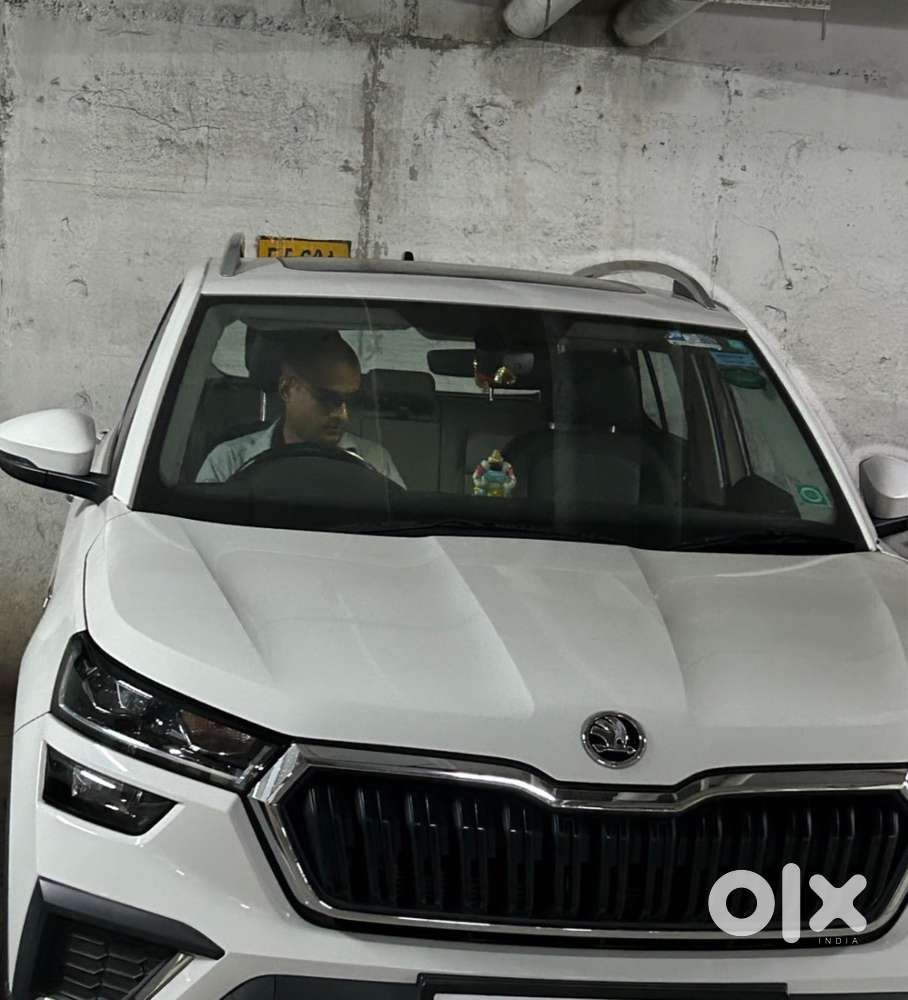 Candy White Škoda Kushaq Top Model