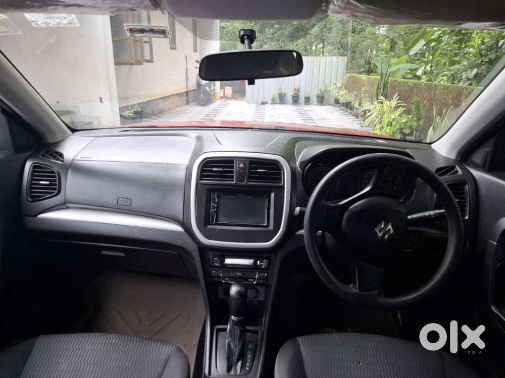 Maruti Suzuki Brezza 1.5 Vxi At Smart Hybrid, 2021, Petrol