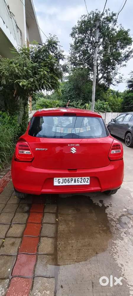 Maruti Suzuki Swift Vxi 2019