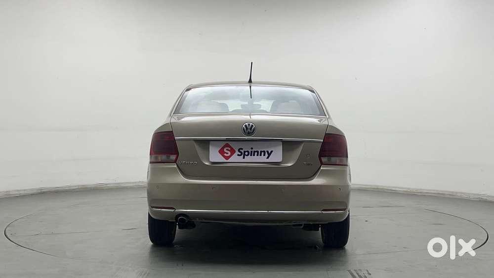 Volkswagen Vento 1.2 Tsi Highline At, 2016, Petrol