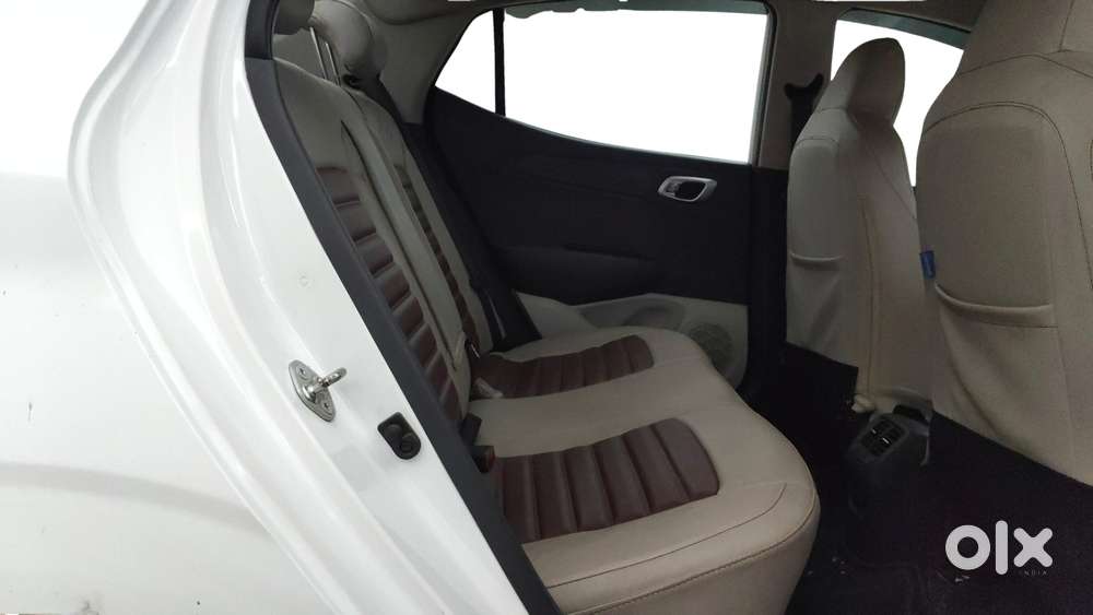 Hyundai Aura 1.2 Sx Cng, 2023, Cng & Hybrids