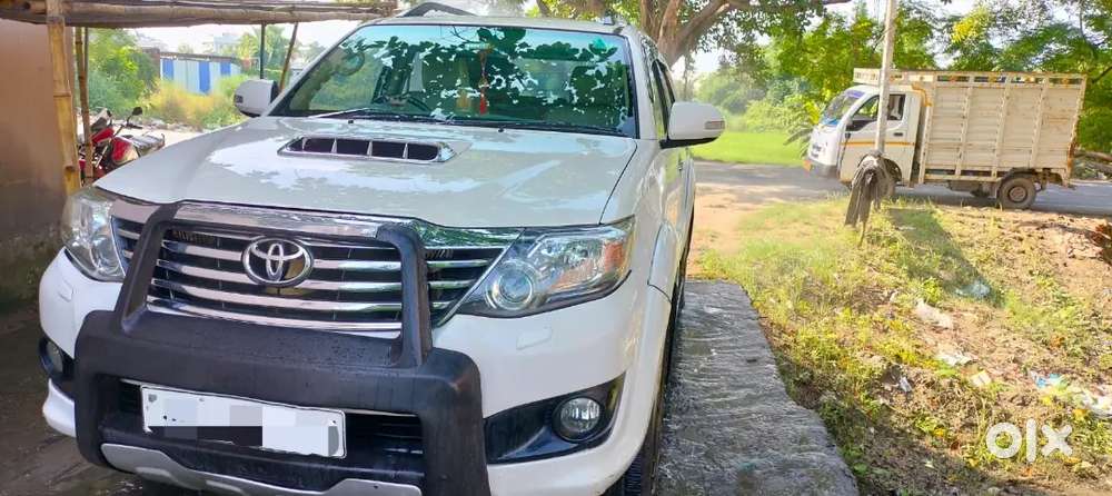 Toyota Fortuner 2012 Sep Last