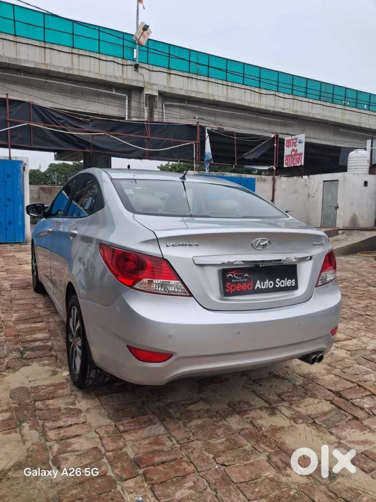 Hyundai Verna Fluidic 1.6 Vtvt Sx, 2014, Petrol
