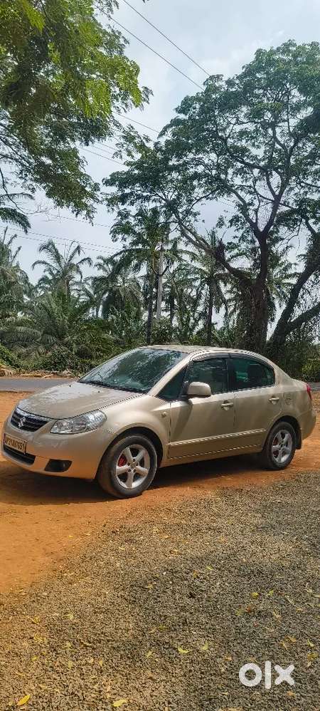 Originally Maintained Sx4 Zxi (topend Model) With Unique Gold Colour