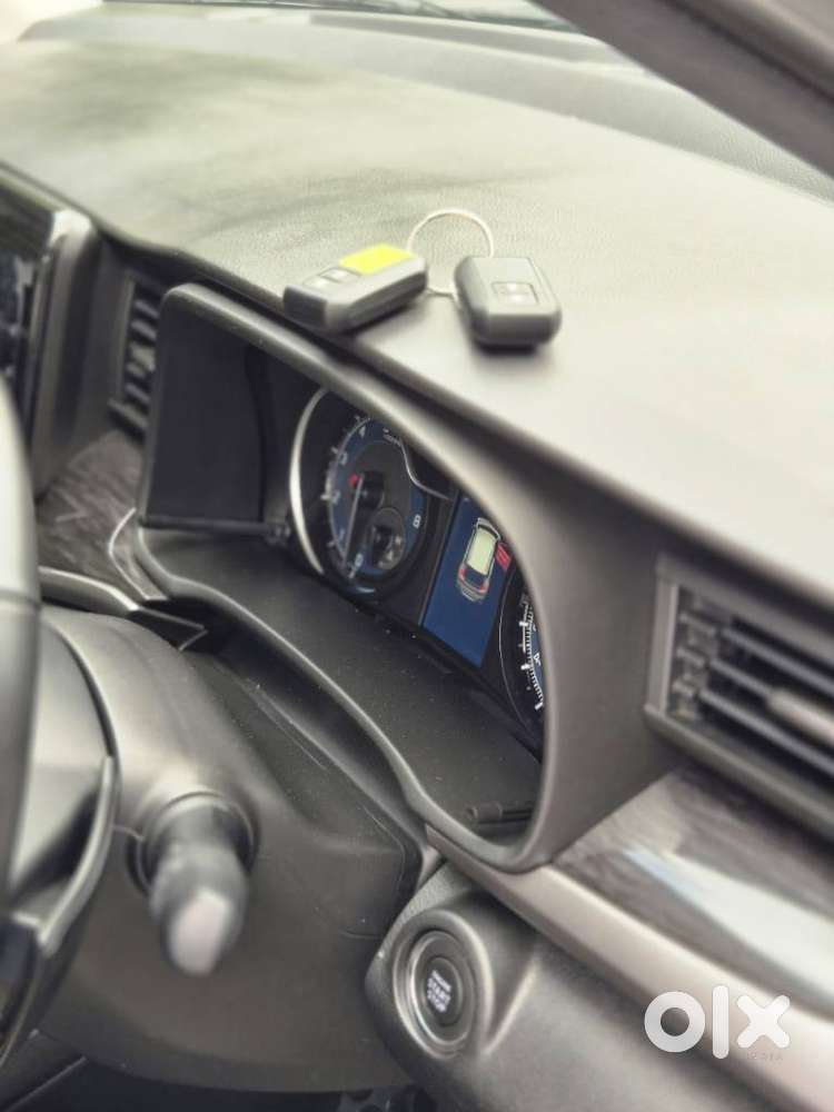 Maruti Suzuki Xl6 1.5 Alpha Plus At, 2023, Petrol