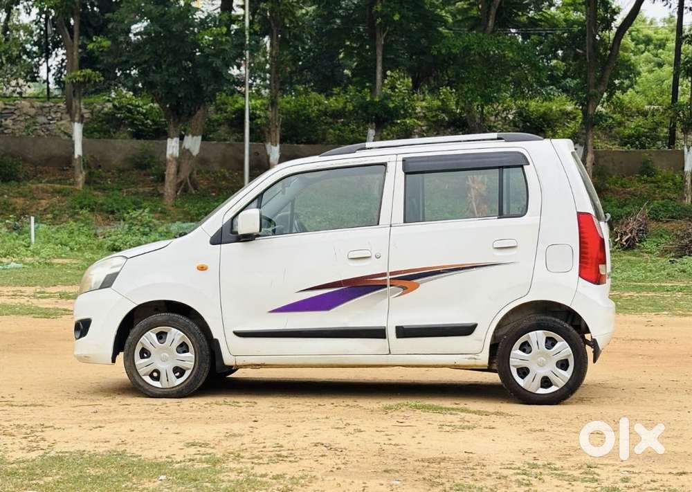 Maruti Suzuki Wagon R 1.2 Vxi, 2015, Petrol