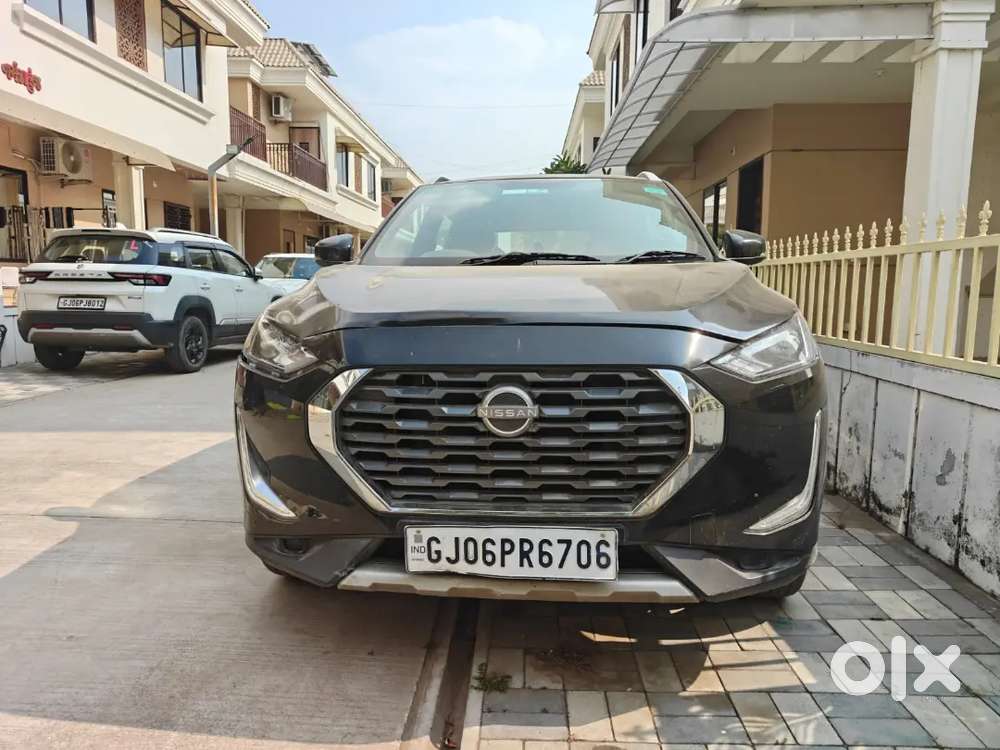 Nissan Magnite 2024 Petrol Well Maintained