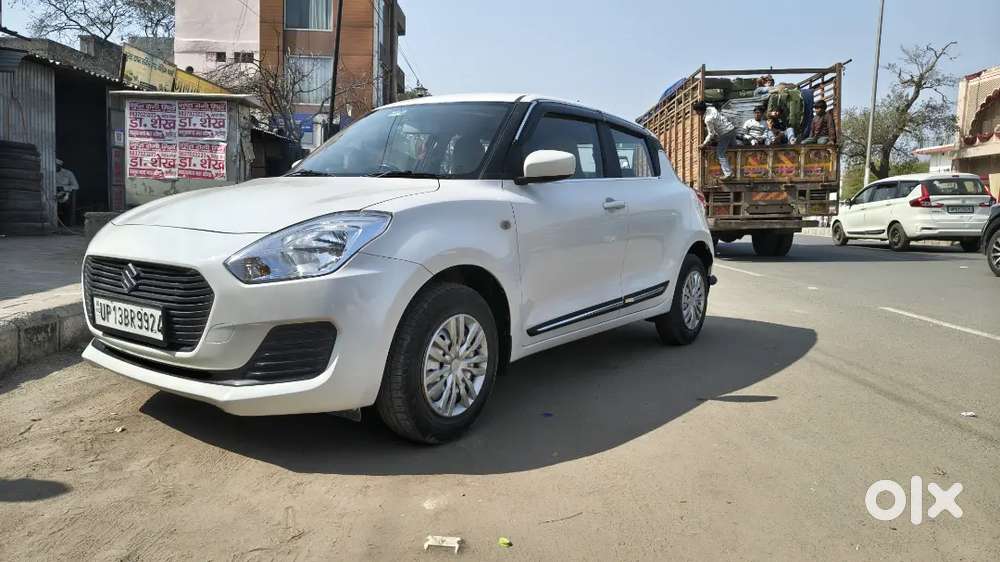 Maruti Suzuki Swift 2021 Petrol Showroom Condition