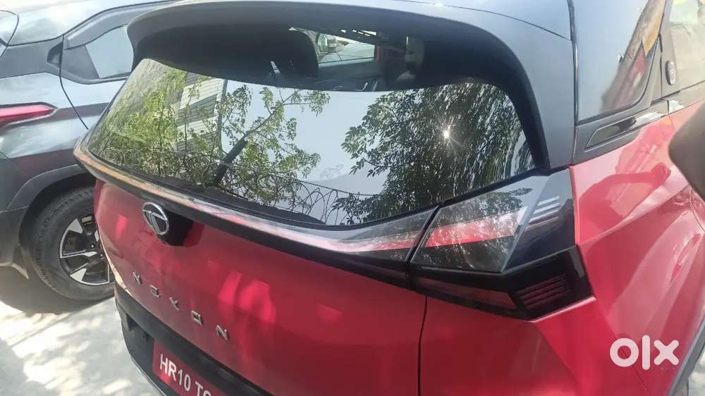 Tata Nexon Top End Varient Price Can Be Negotiable