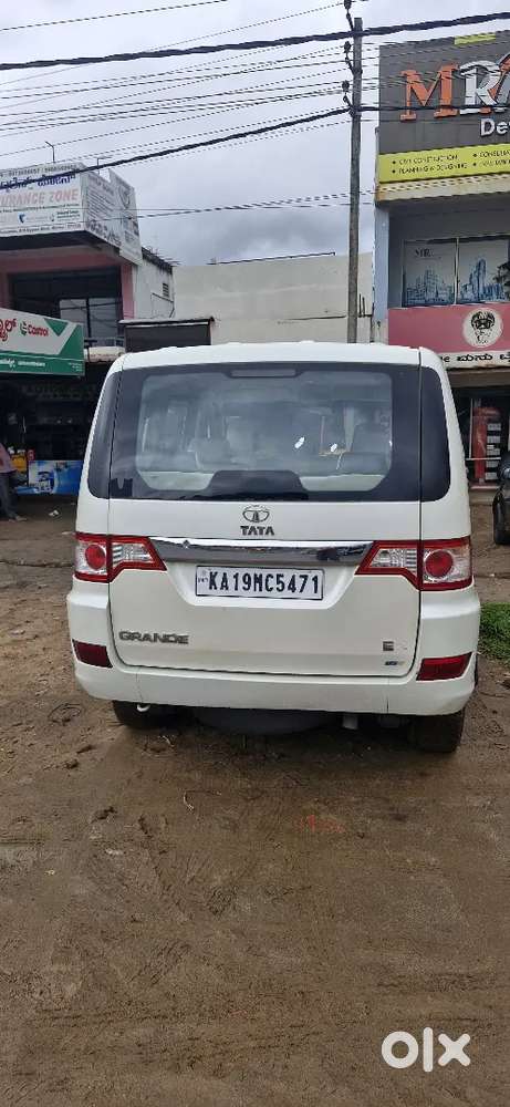 Tata Sumo Grande Ex 2012