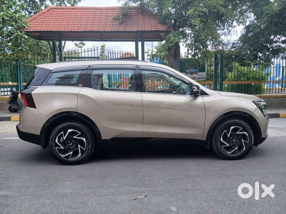Mahindra Xuv 7xo Ax, 2026, Petrol