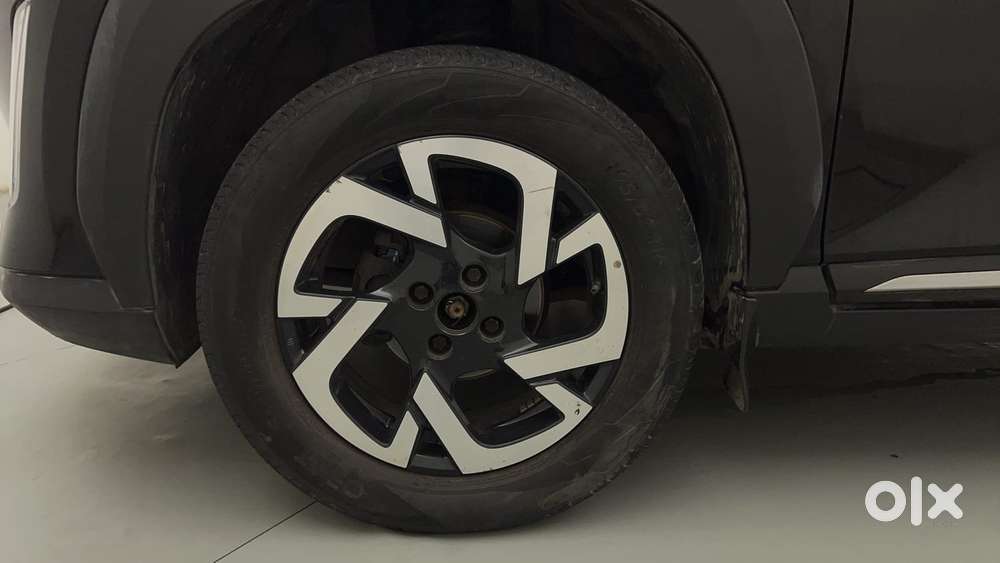 Nissan Magnite 1.0 Xv Premium Turbo Cvt, 2023, Petrol