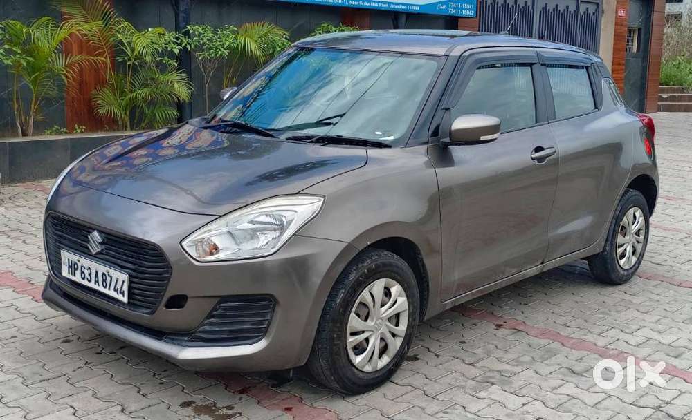 Maruti Suzuki Swift Vxi + Manual, 2019, Petrol