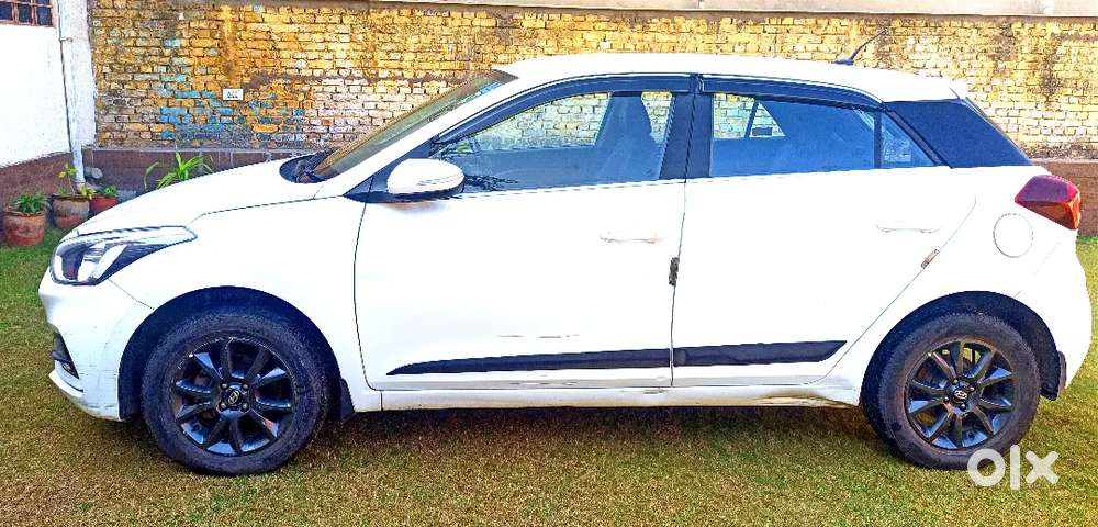 Hyundai I20 Sportz Petrol 2020