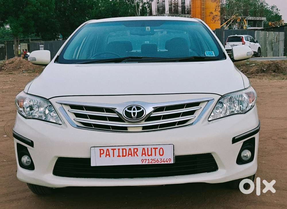 Toyota Corolla Altis 2010-2013 G, 2013, Petrol