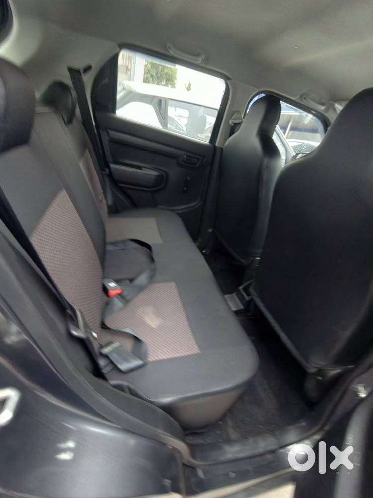 Maruti Suzuki S-presso Vxi, 2022, Petrol