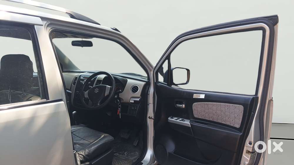 Maruti Suzuki Wagon R 1.0 Vxi Amt, 2016, Petrol