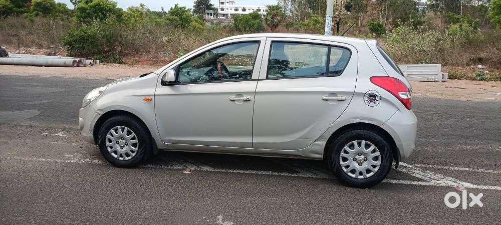 Hyundai I20 Magna 1.2 Vtvt, 2012, Petrol