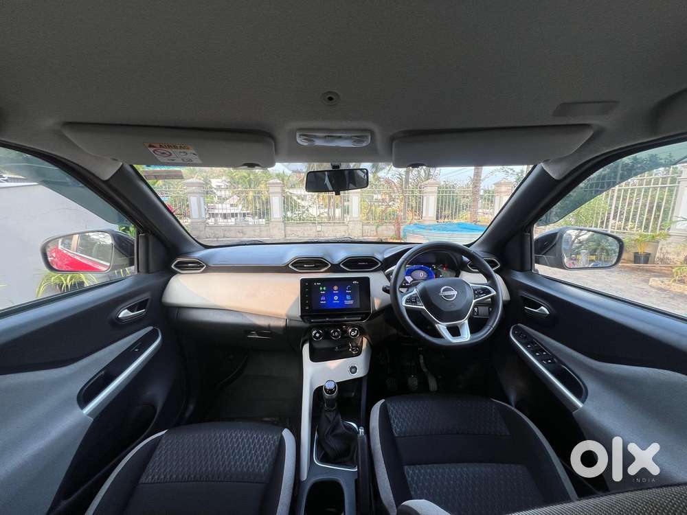 Nissan Magnite 1.0 Xv, 2023, Petrol