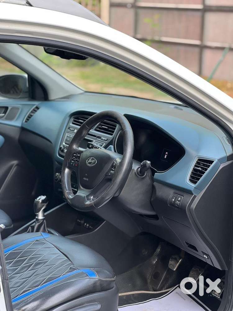 Hyundai I20 Active 2015 Diesel 114000 Km Driven