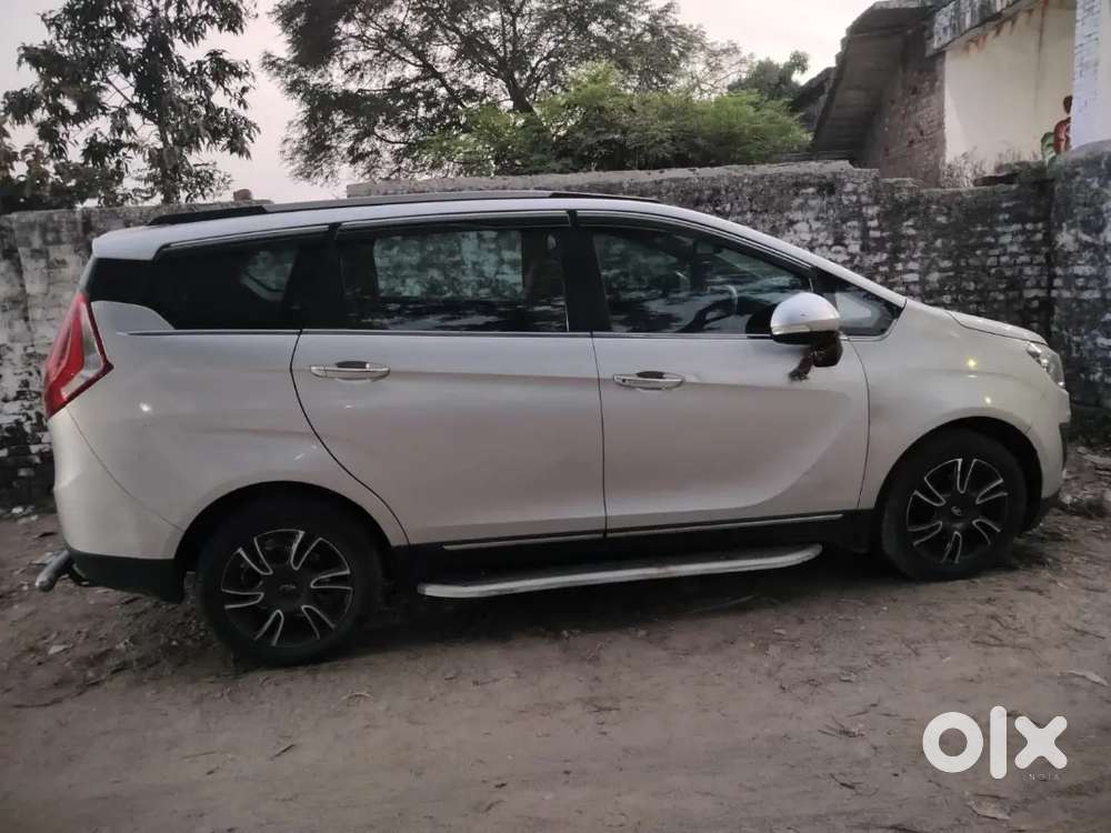 Mahindra Marazzo 2018 Diesel 112000 Km Driven
