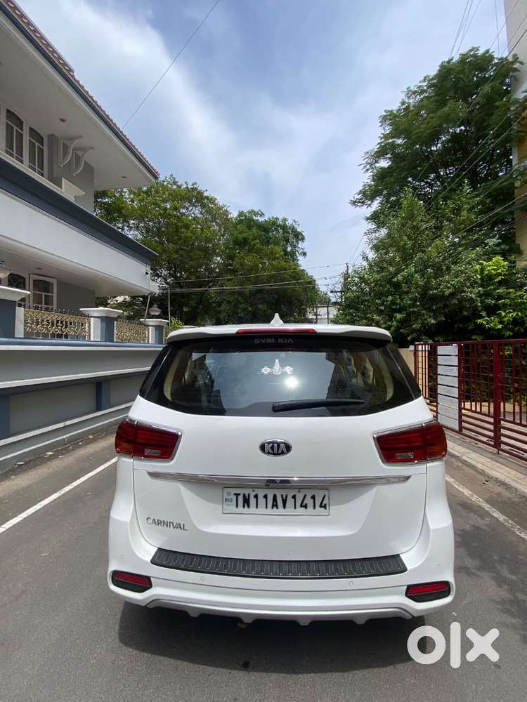 Kia Carnival Premium, 2021, Diesel