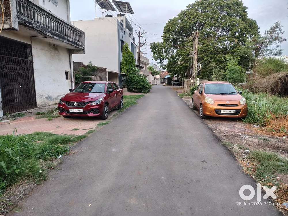 Nissan Micra Petrol + Cng 2nd Own