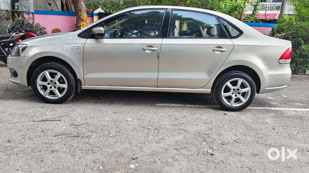 Volkswagen Vento Diesel 2013 Manual Highline