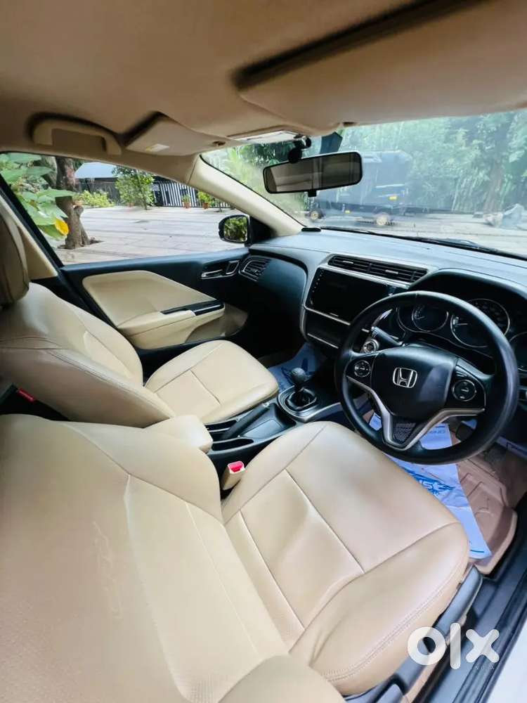 Honda City V Variant 2017