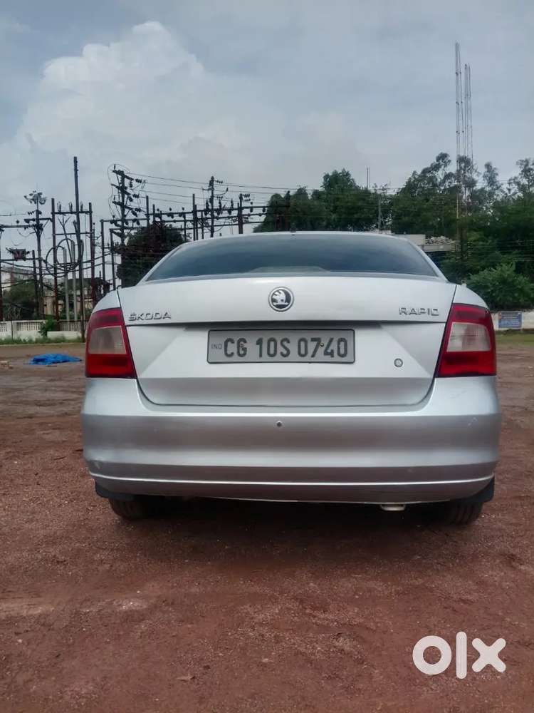 Skoda Rapid 1.6 Active 2014 Petrol