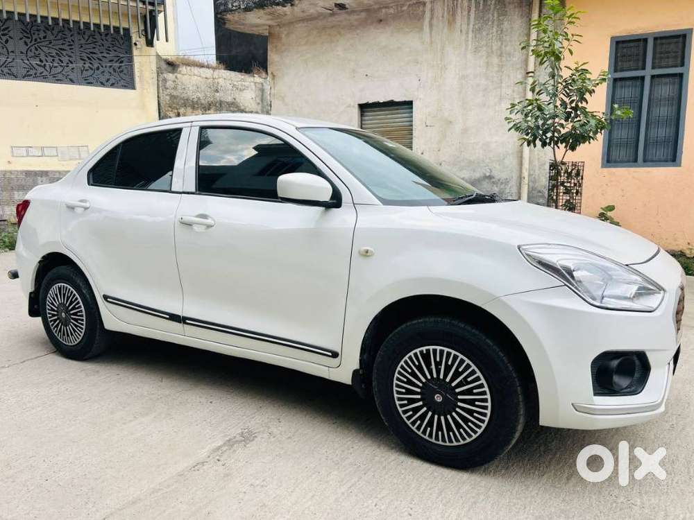 Maruti Suzuki Swift Dzire 1.2 Lxi (o), 2017, Cng & Hybrids