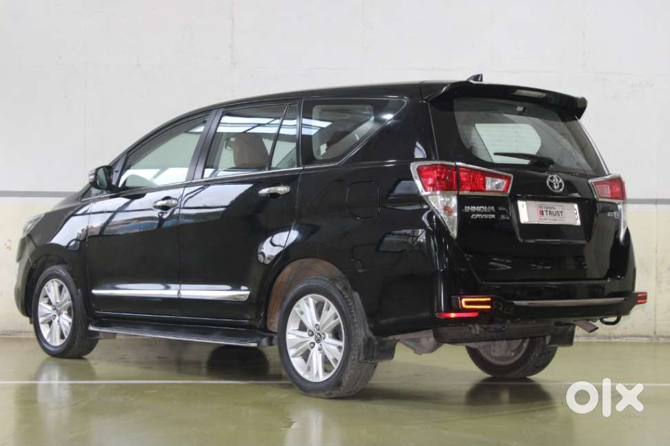 Toyota Innova Crysta 2.7 Zx At, 2016, Petrol