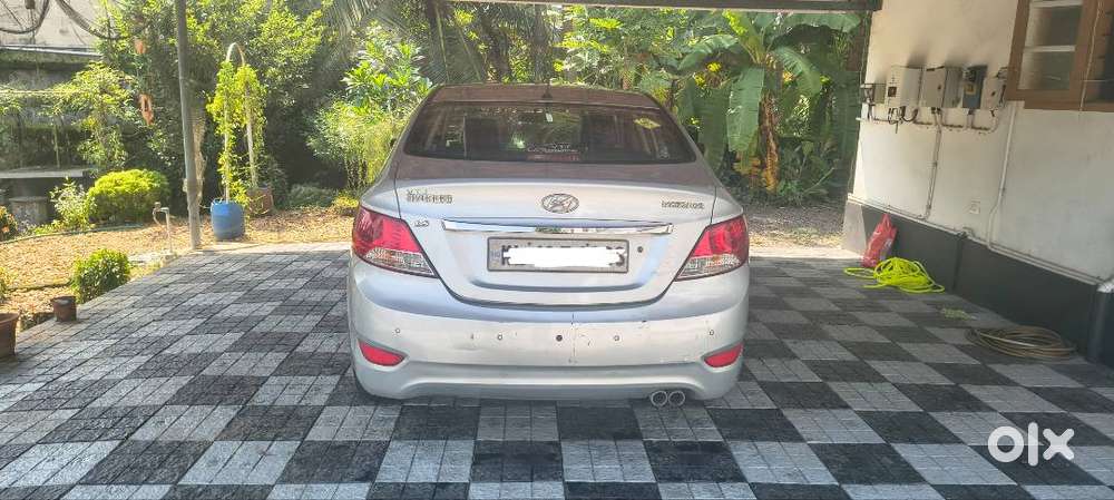 Hyundai Fluidic Verna 2011 Petrol Well Maintained