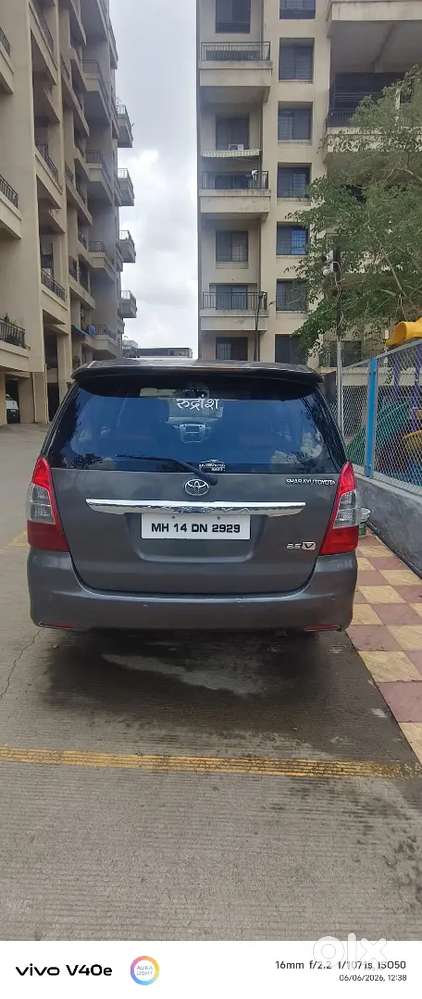 Toyota Innova 2012 Diesel Well Maintained