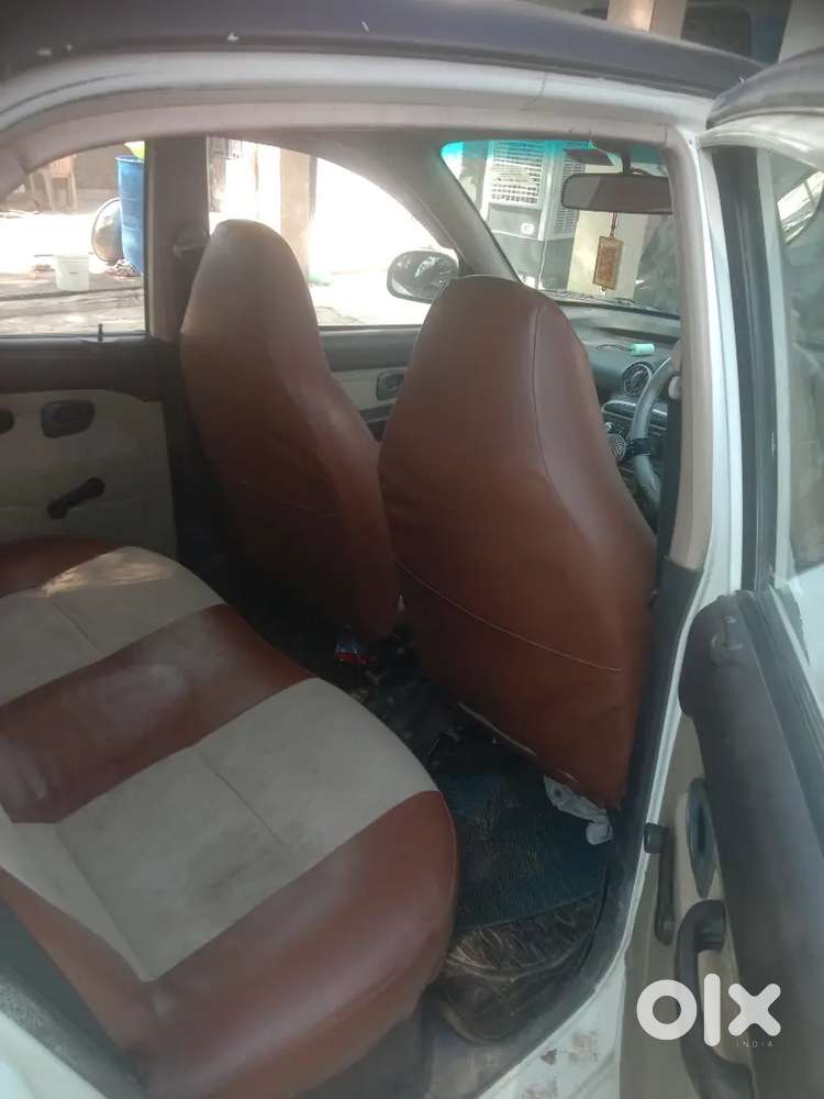 Hyundai Santro 2011 Lpg Well Maintained