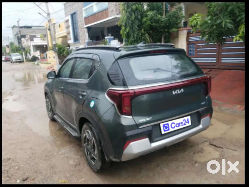 Kia Sonet 1.0 Htx Petrol 2024 With Sunroof.