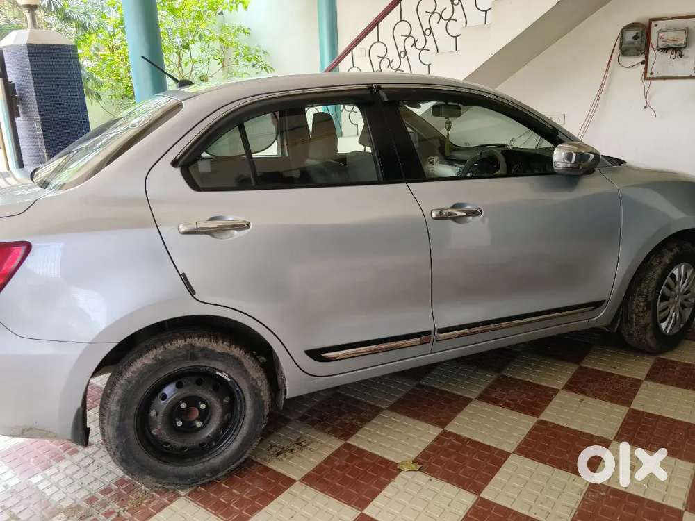 Maruti Suzuki Dzire 2023 Petrol 52000 Km Driven