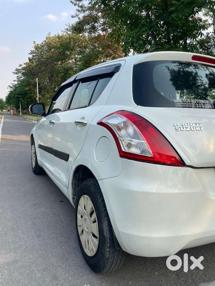 Maruti Suzuki Swift Vxi Petrol + Cng Well Mantained 2013