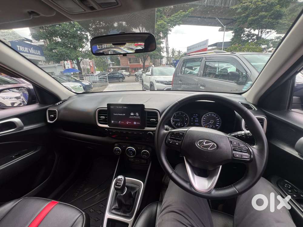 Hyundai Venue Sx Mt, 2021, Diesel