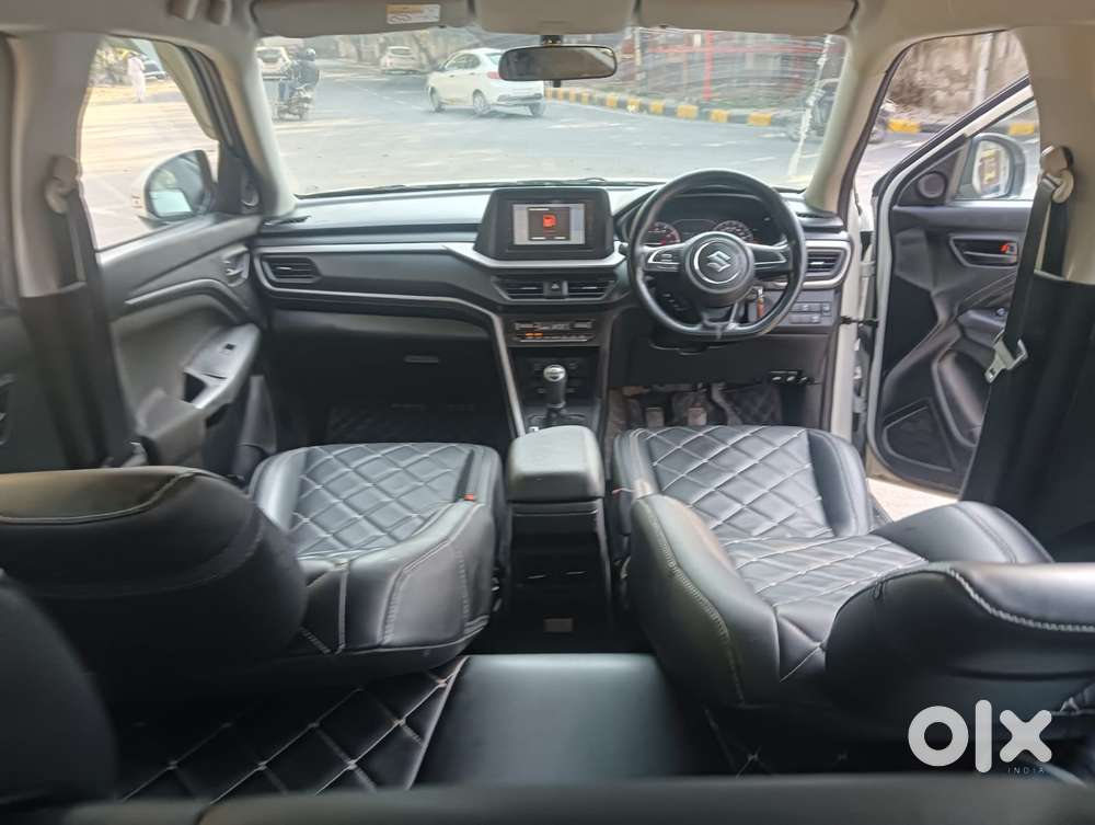 Maruti Suzuki Brezza 1.5 Vxi Smart Hybrid, 2022, Petrol