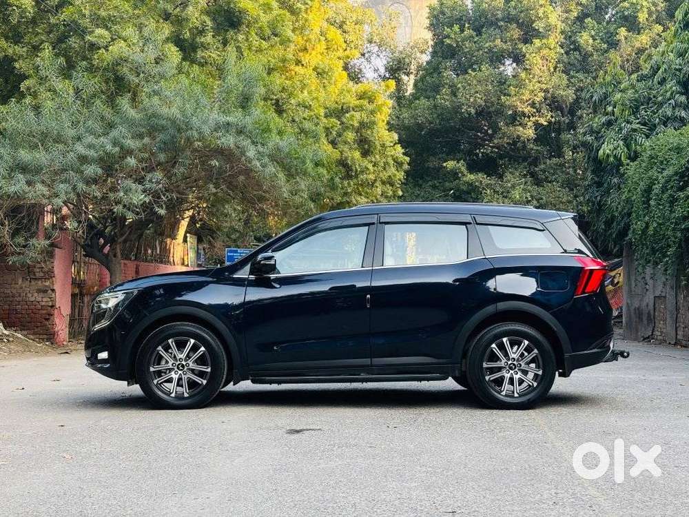 Mahindra Xuv700 2.2 Ax 7 Diesel At Luxury Pack Str, 2025, Diesel