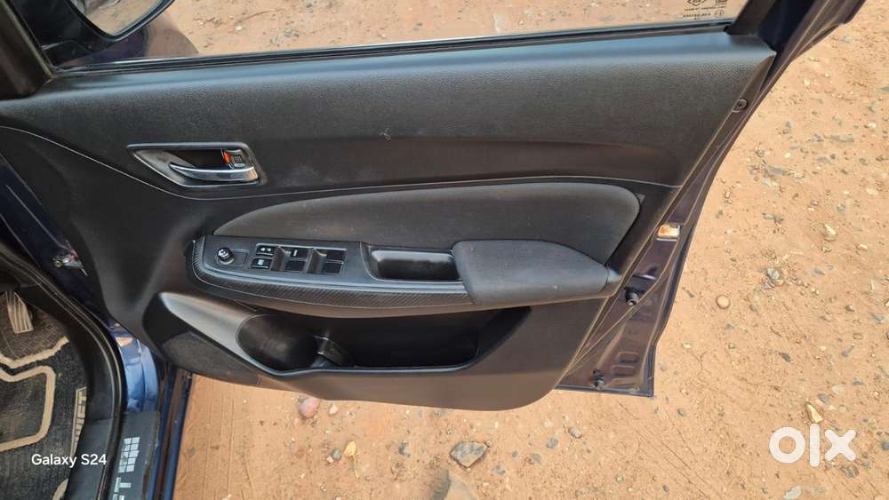 Maruti Suzuki Swift Vxi, 2020, Petrol