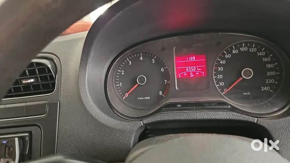Volkswagen Polo Petrol 2012