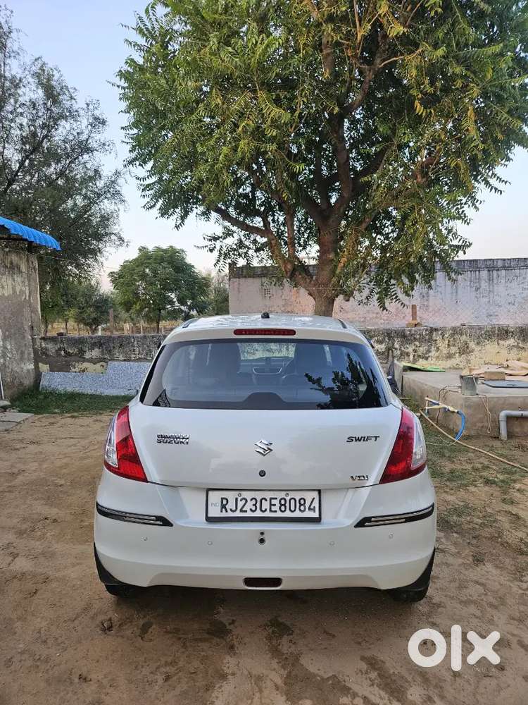 Maruti Suzuki Swift 2015
